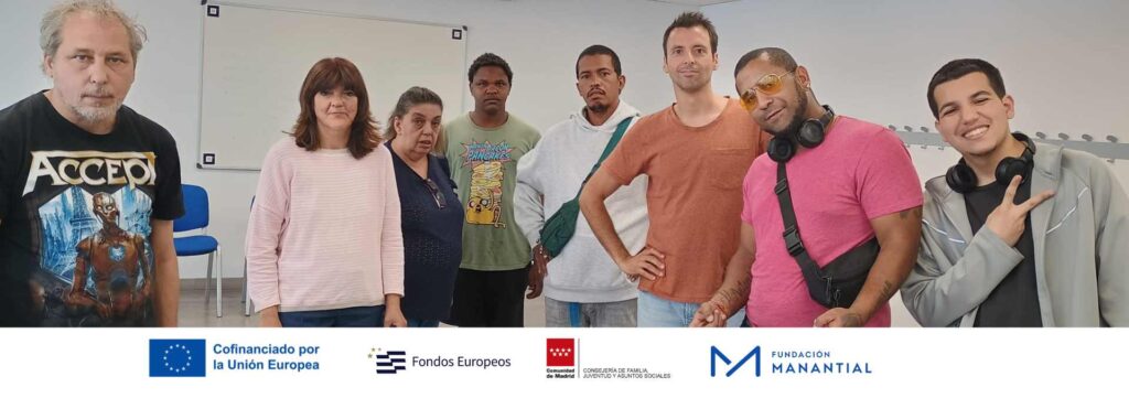 Personas participantes proyecto Emplea Salud Mental se forman en competencias clave
